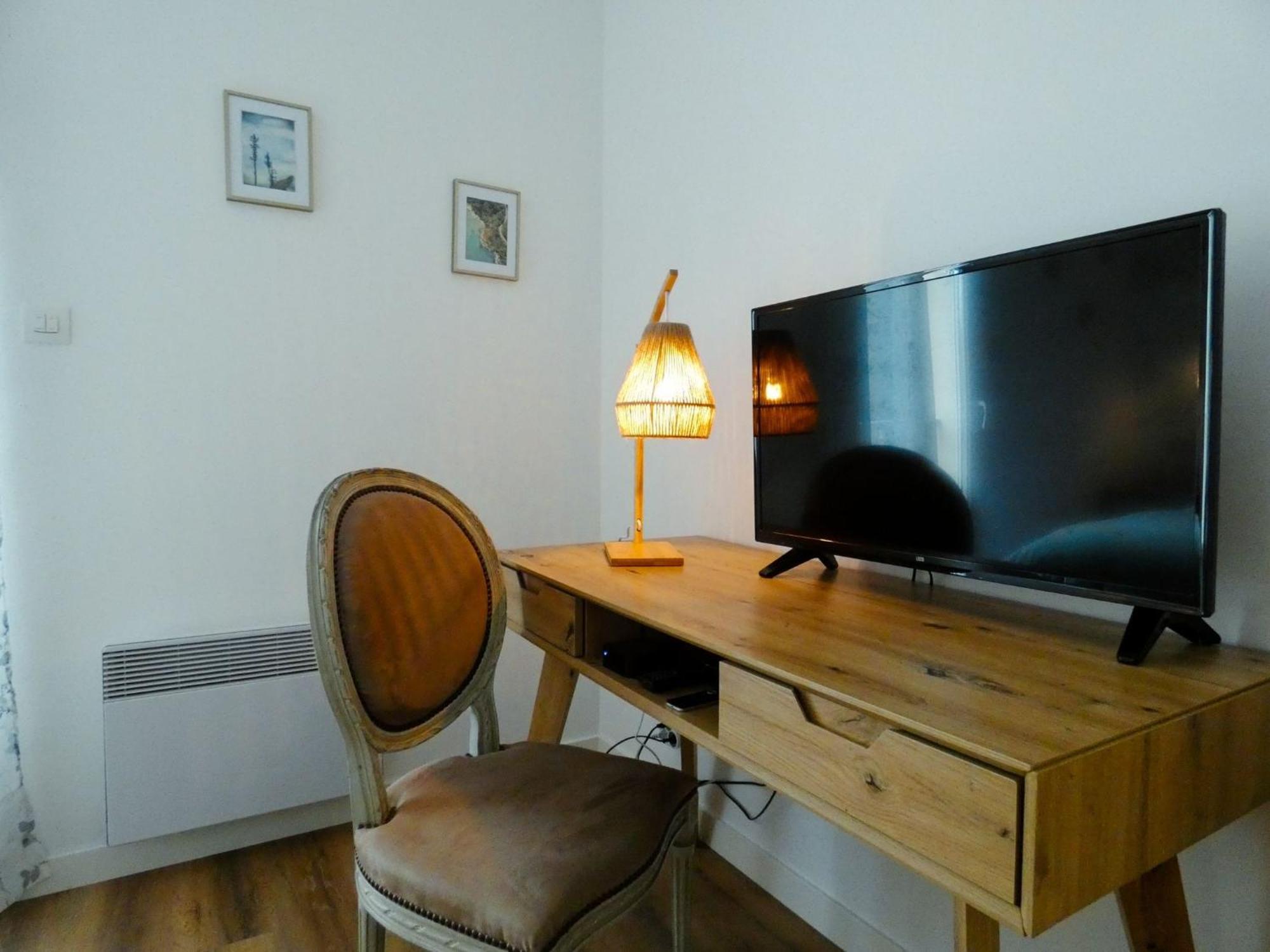 Chambre D'Hote L'Oree Des Buis Vouillé Kültér fotó