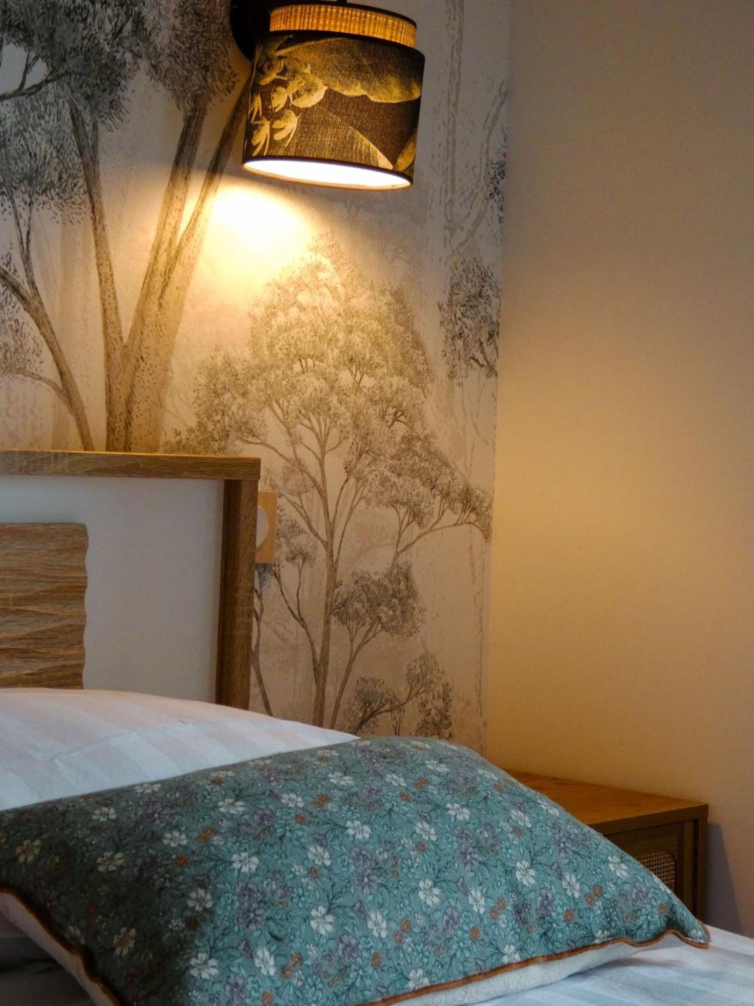 Chambre D'Hote L'Oree Des Buis Vouillé Kültér fotó